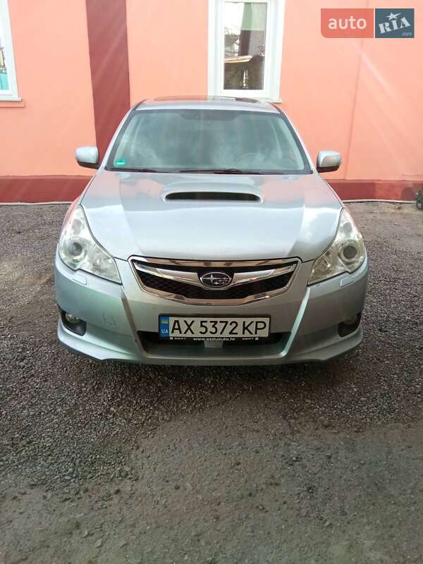2012 subaru legacy