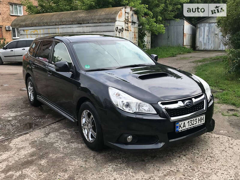 2013 subaru legacy