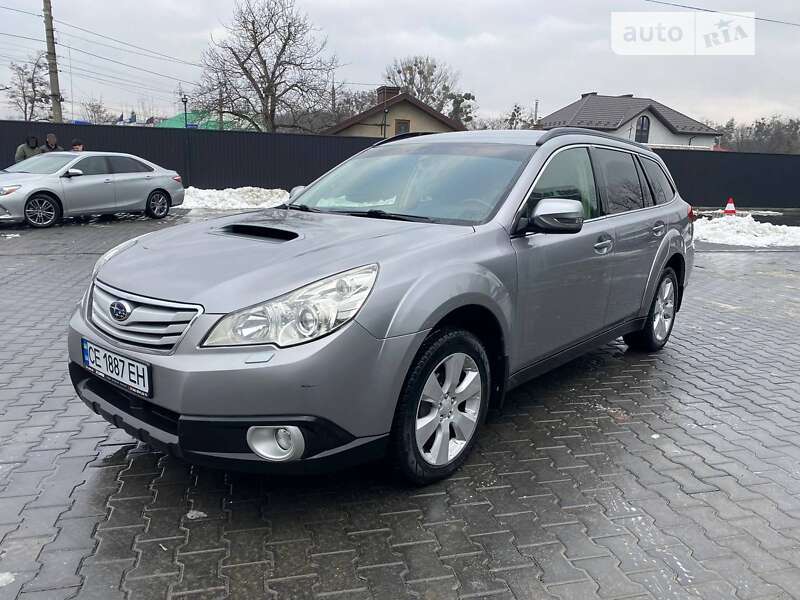 2010 subaru legacy