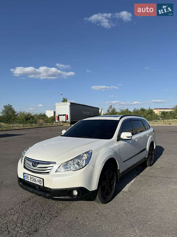 2010 subaru outback