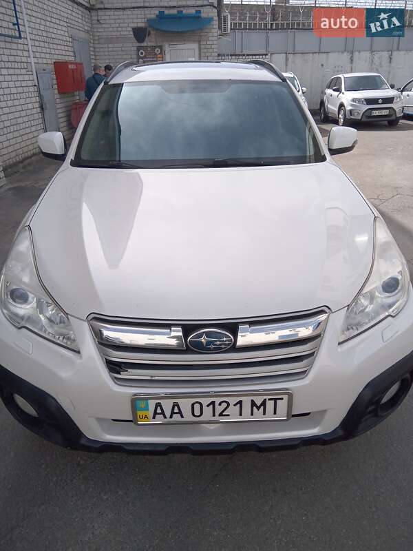 2013 subaru legacy outback 2-5
