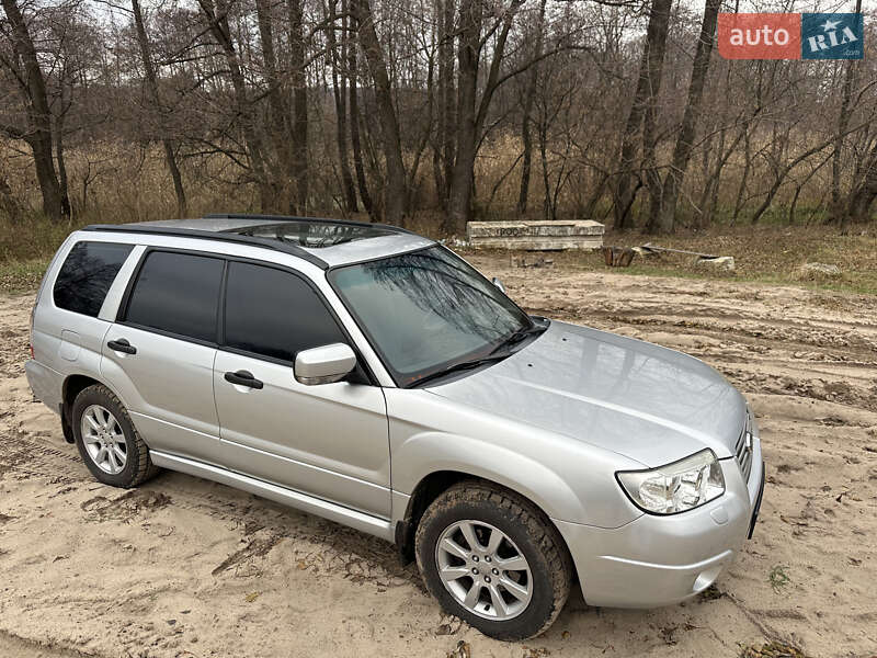 2005 subaru forester