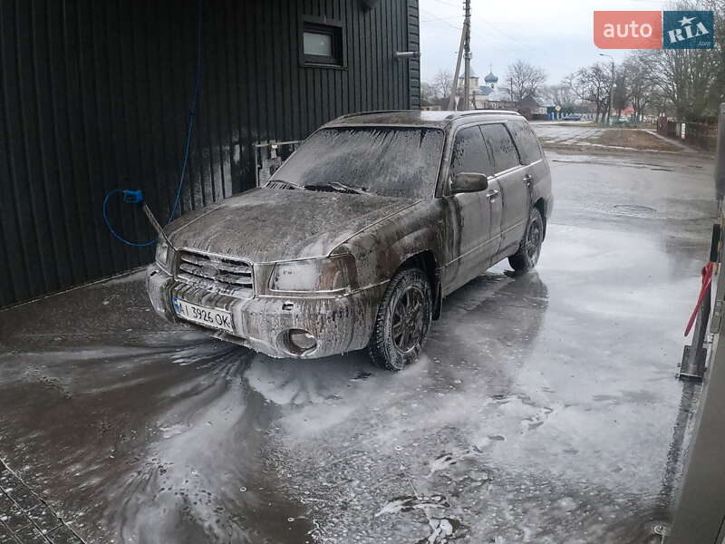 2005 subaru forester