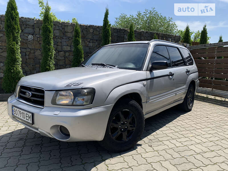 2004 subaru forester
