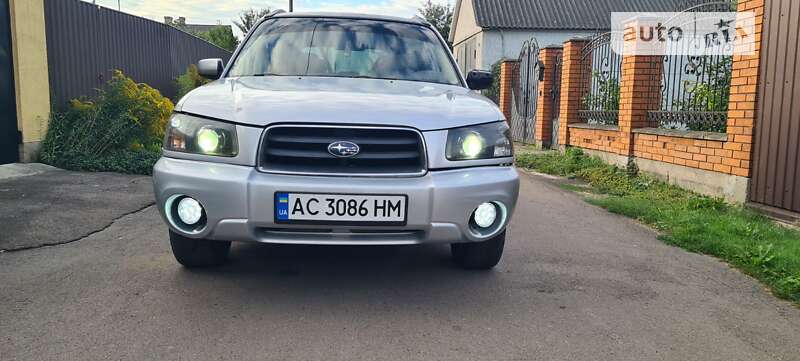 2004 subaru forester