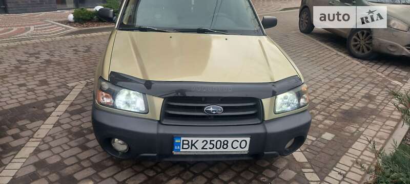 2004 subaru forester