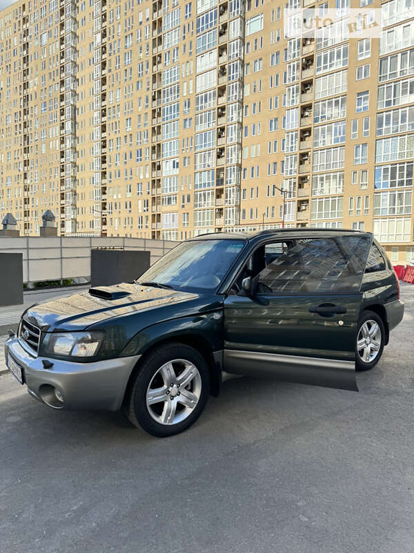 2004 subaru forester