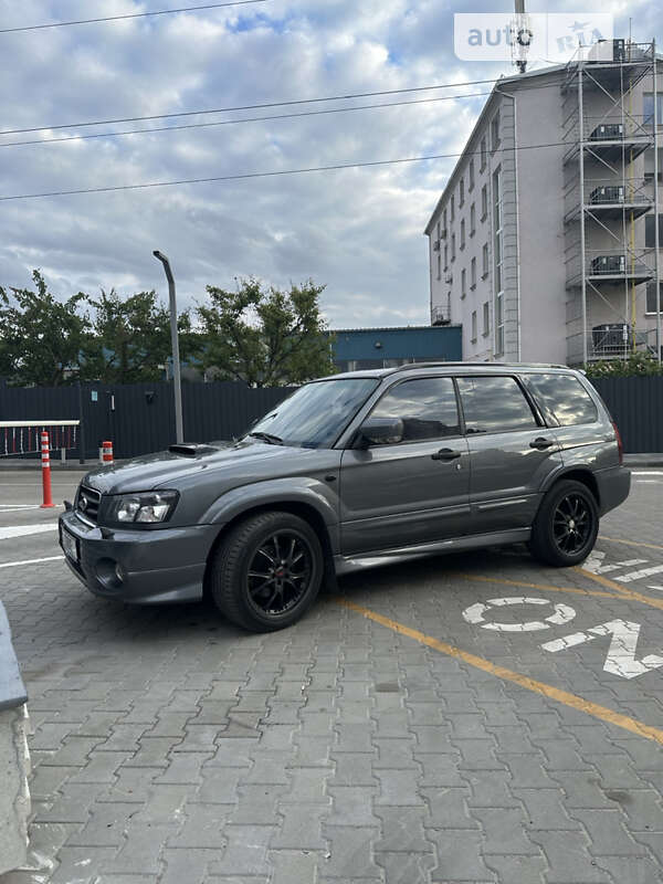 2004 subaru forester