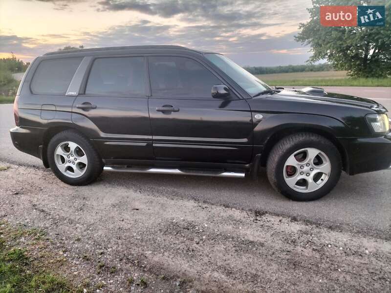 2004 subaru forester