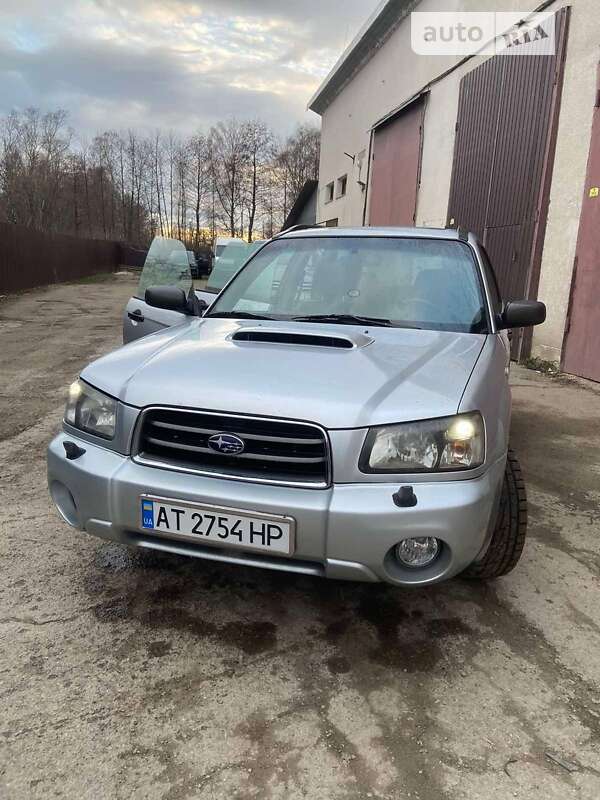 2004 subaru forester