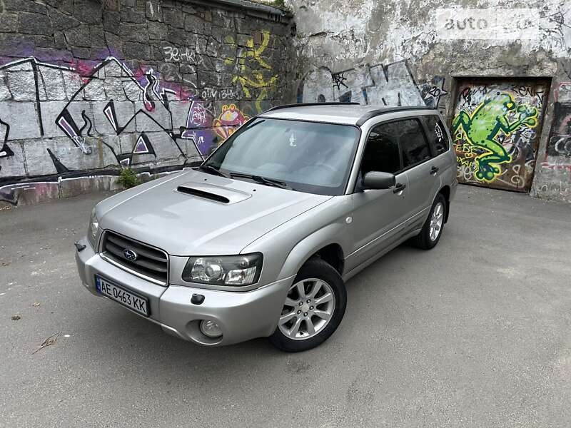 2005 subaru forester