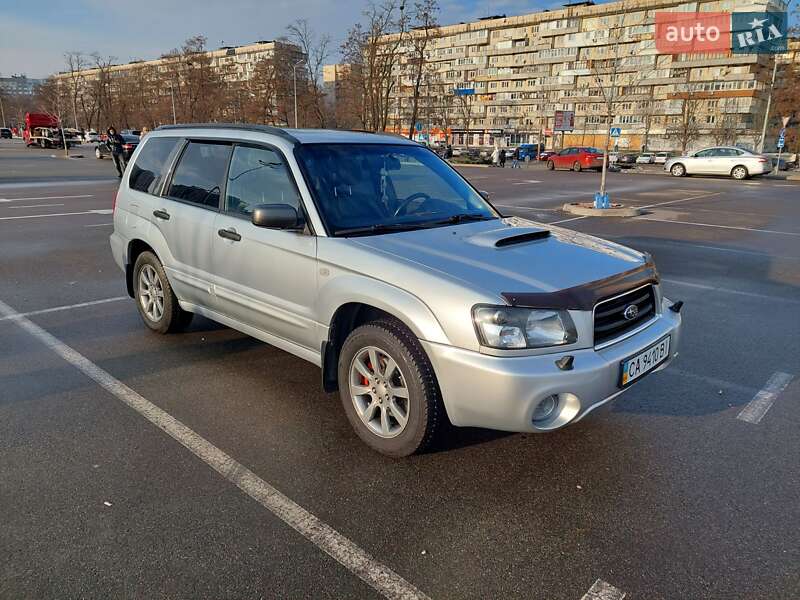 2004 subaru forester