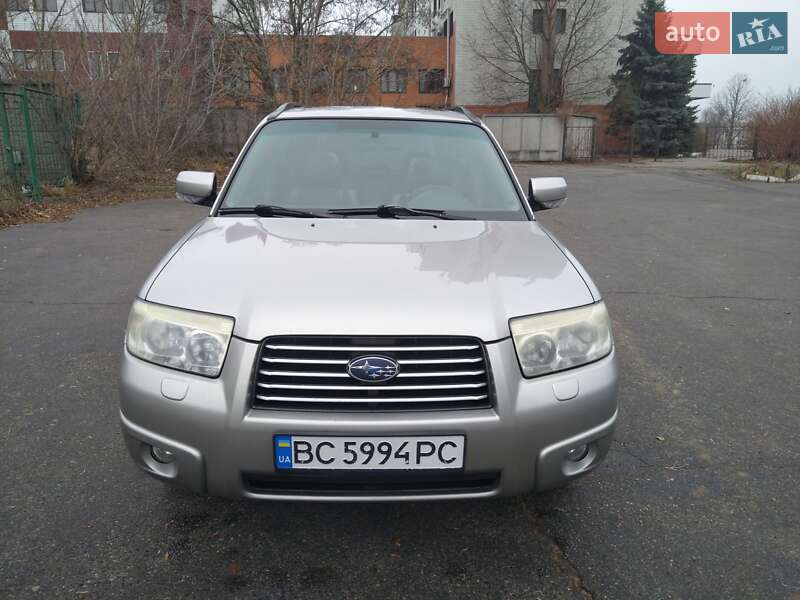 2005 subaru forester