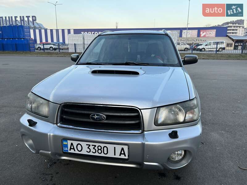 2005 subaru forester
