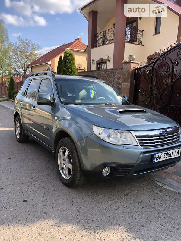 2009 subaru forester