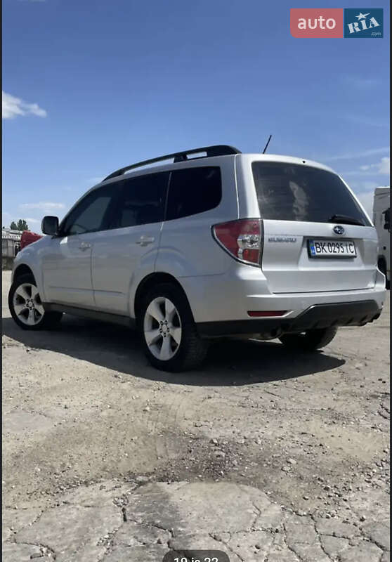 2010 subaru forester