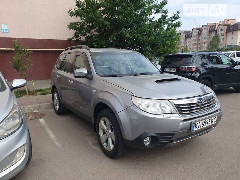 2010 subaru forester