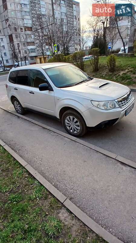 2011 subaru forester