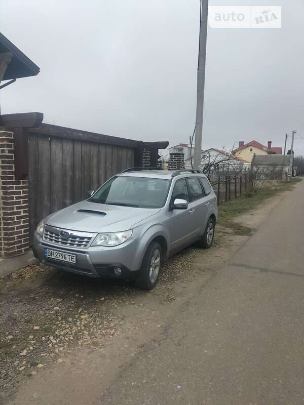 2011 subaru forester