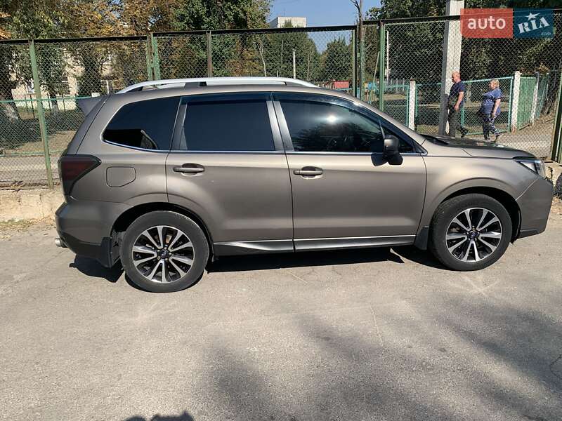 2016 subaru forester