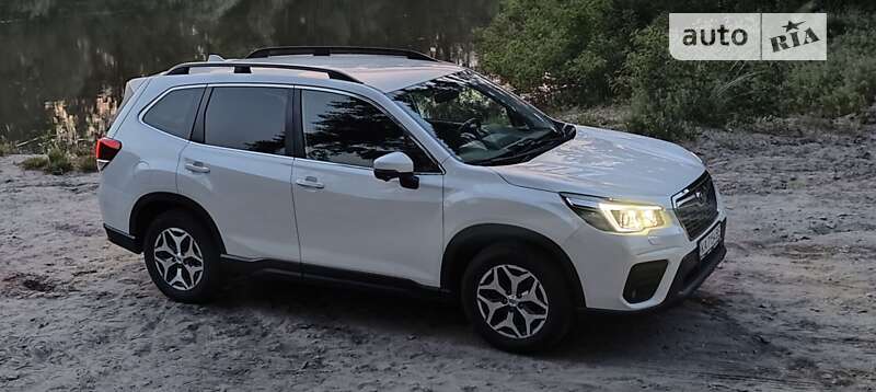 2020 subaru forester