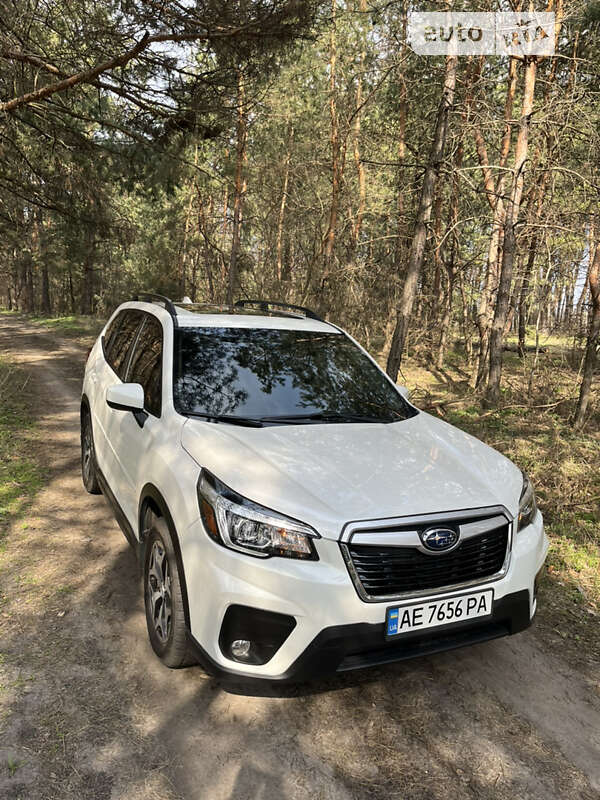 2019 subaru forester