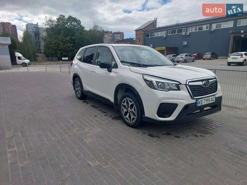 2019 SUBARU Forester