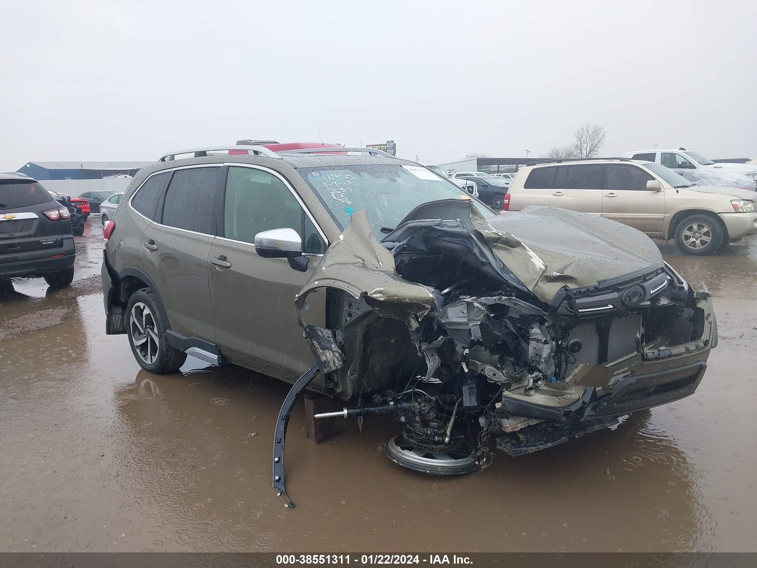 2022 subaru forester
