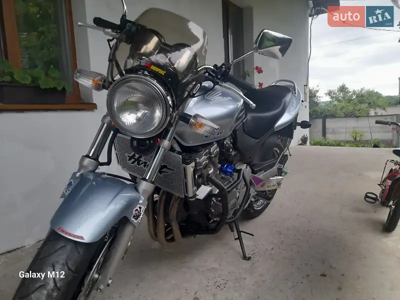 1998 honda hornet 600