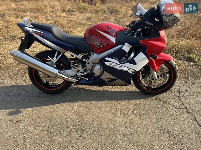 2001 honda pc 35