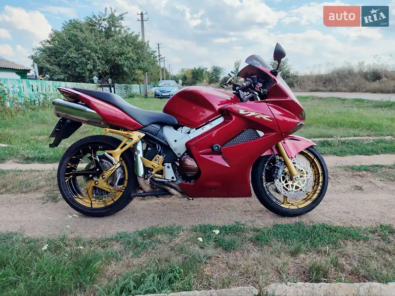 2003 honda rc 46