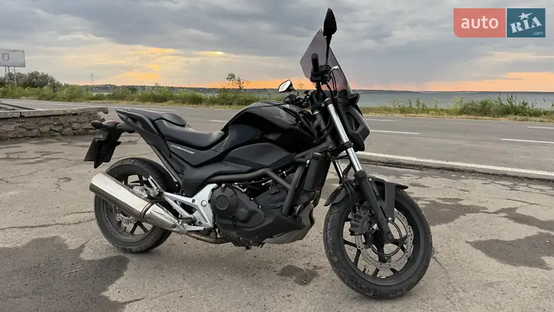 2013 honda nc 700 sa