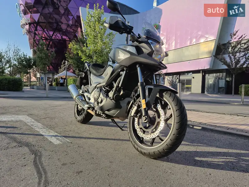 2013 honda nc 700xad