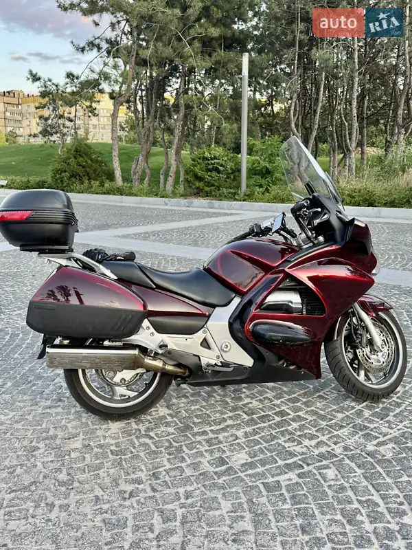 2008 honda st 1300