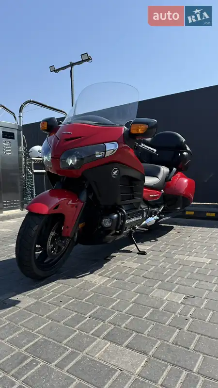 2013 honda goldwing gl1800