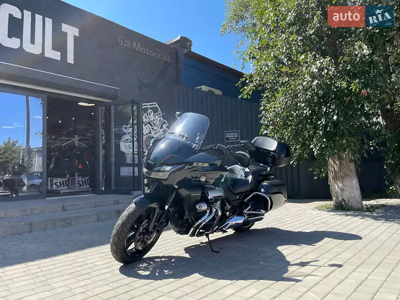 2014 honda ctx1300a