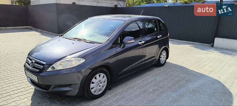 2005 honda fr-v