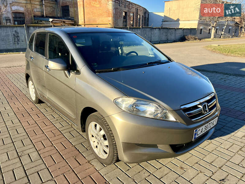 2008 honda fr-v
