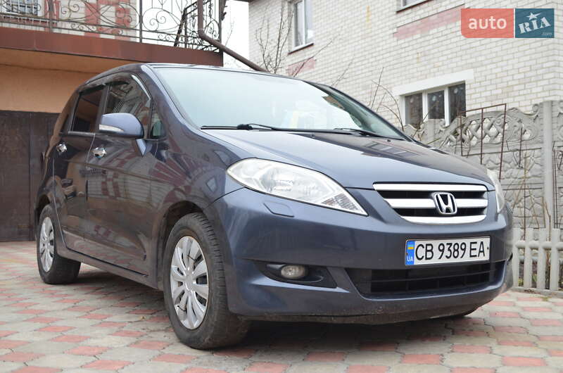 2006 honda fr-v