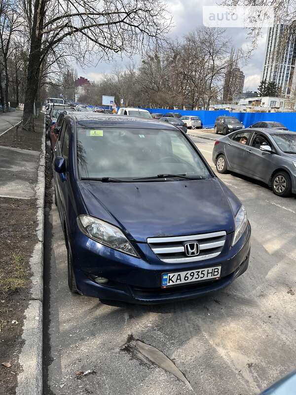 2006 honda fr-v