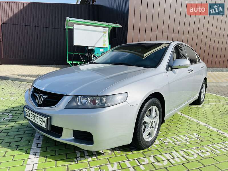 2004 honda accord