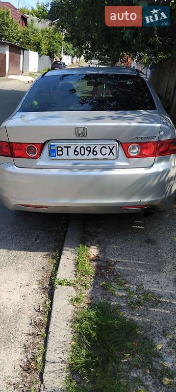 2004 honda accord