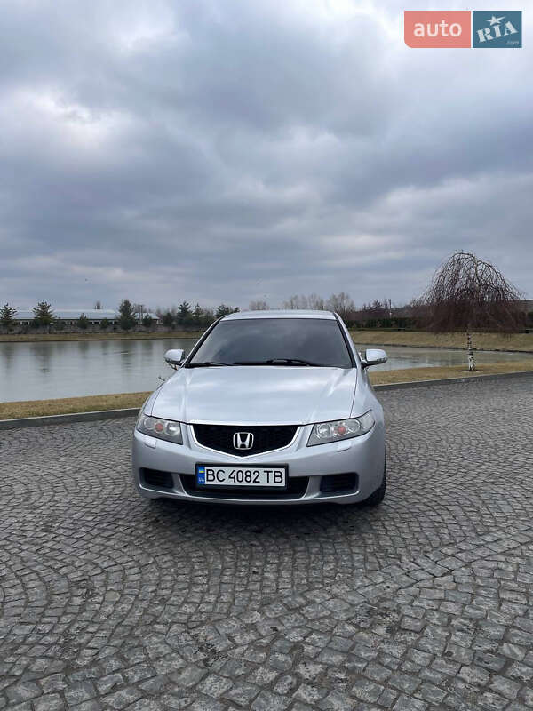 2004 honda accord