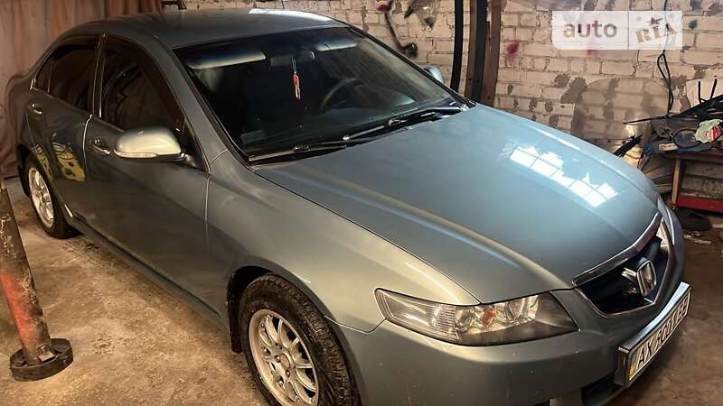 2004 honda accord