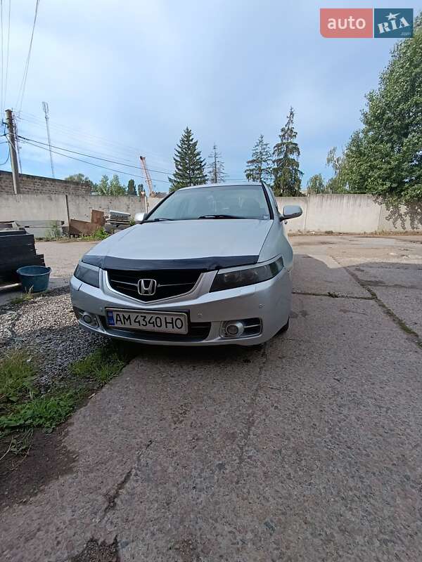 2004 honda accord