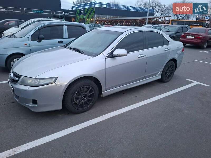2004 honda accord