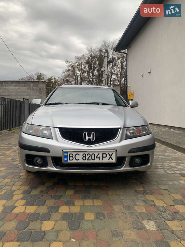 2004 honda accord