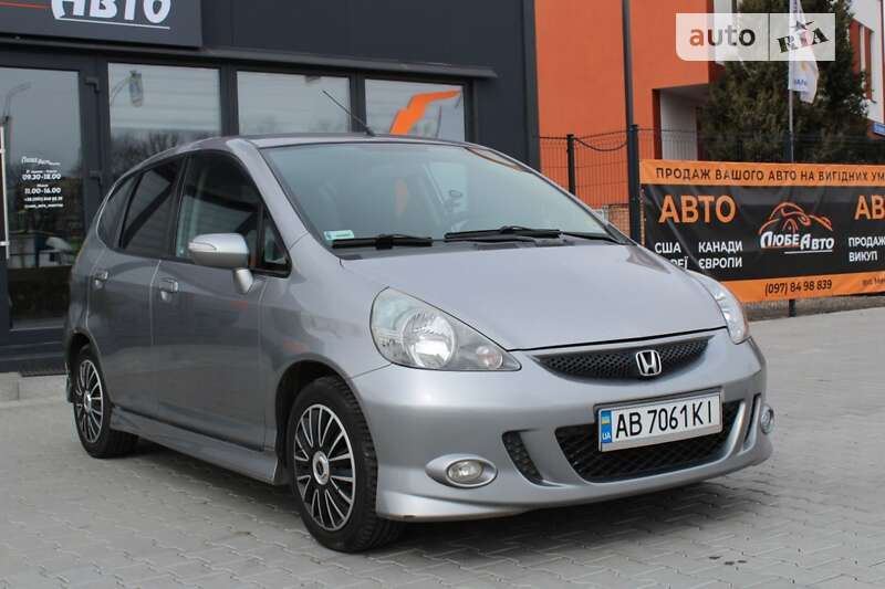 2005 honda jazz
