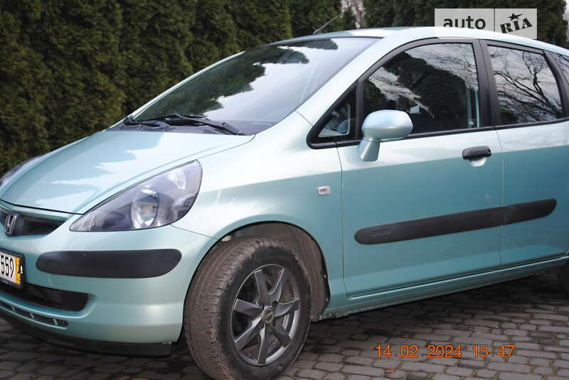 2004 honda jazz