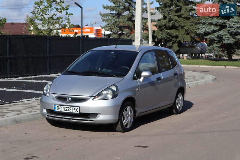 2004 honda jazz